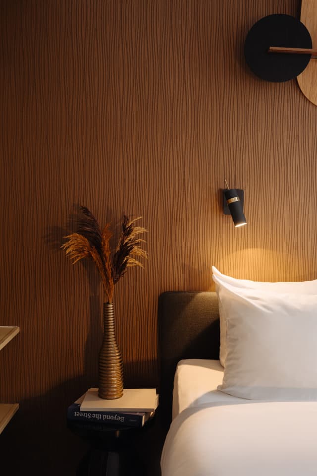 Hotel V